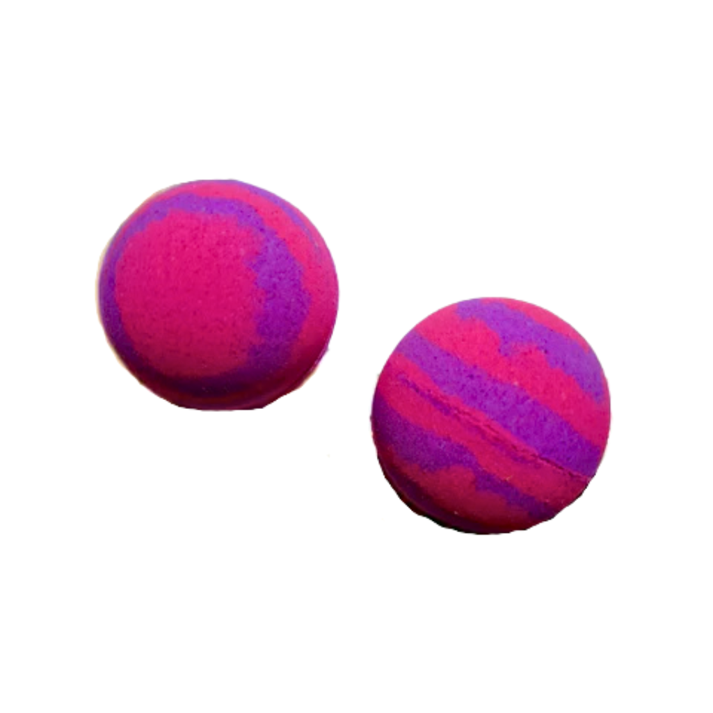 black raspberry and vanilla bath bomb