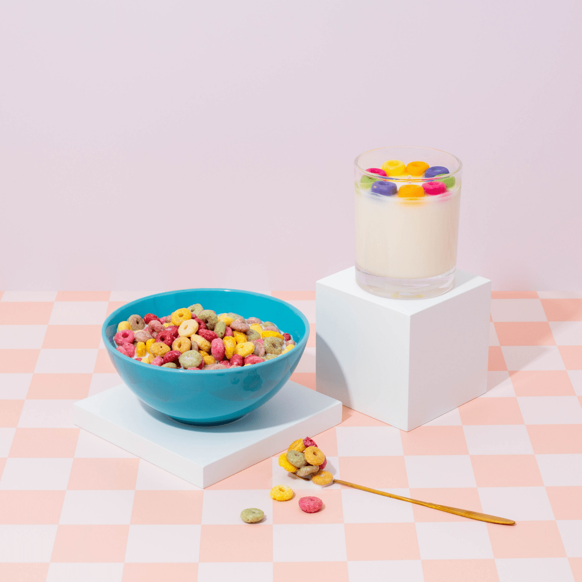 fruit loops dessert candle